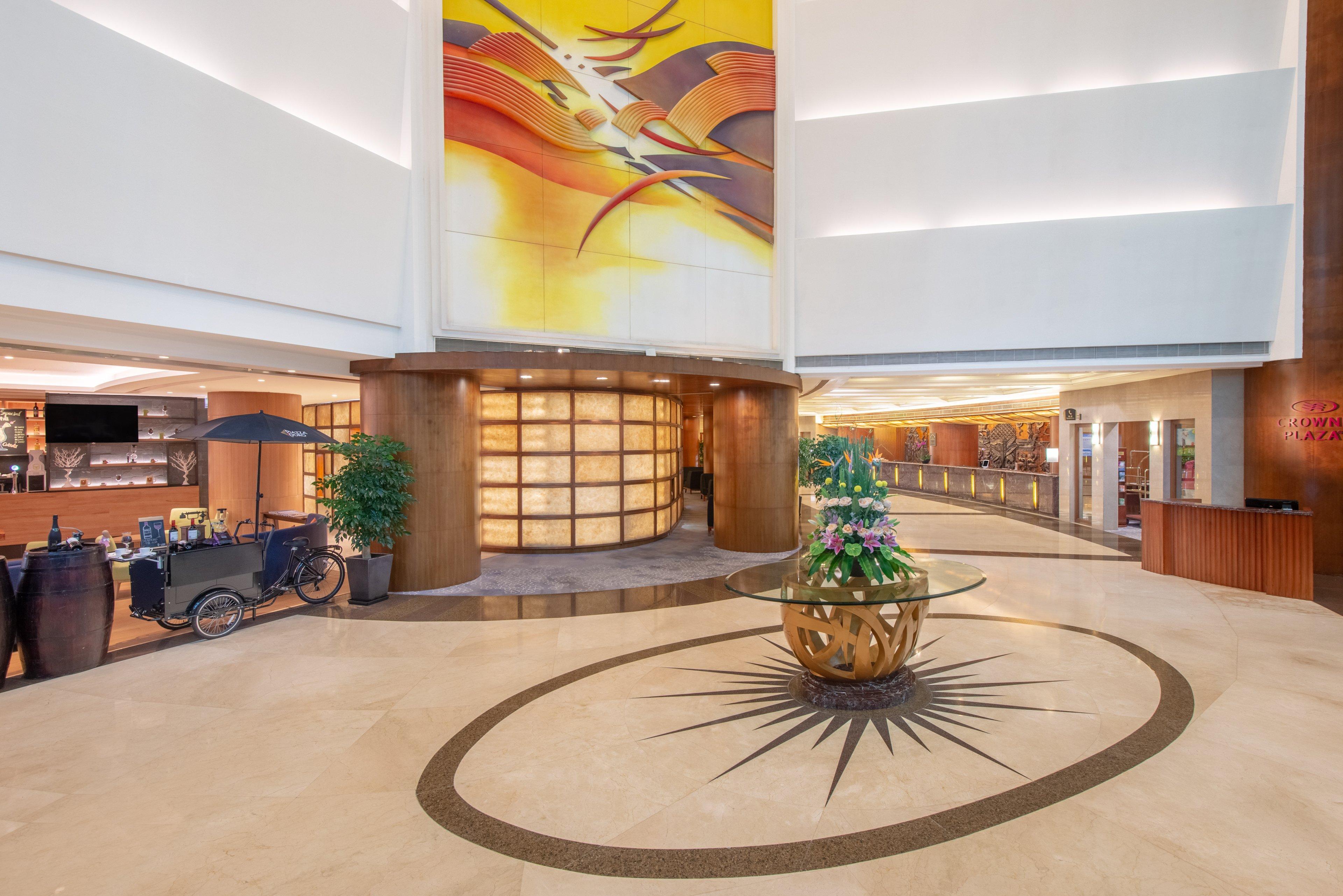 Crowne Plaza Zhuhai City Center By Ihg - Offers Free One-Way Shuttle To Chimelong Ocean Kingdom Exterior foto