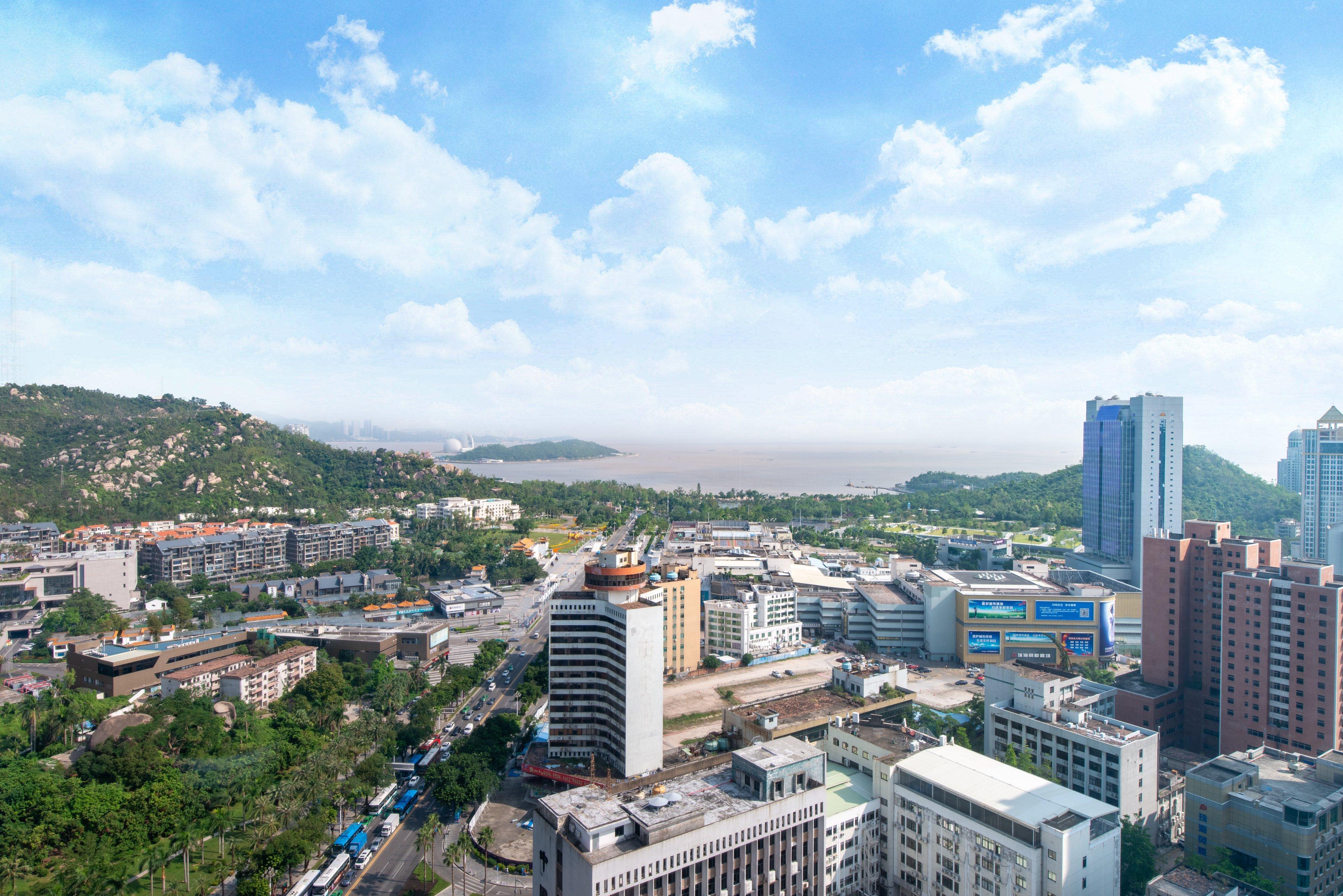 Crowne Plaza Zhuhai City Center By Ihg - Offers Free One-Way Shuttle To Chimelong Ocean Kingdom Exterior foto
