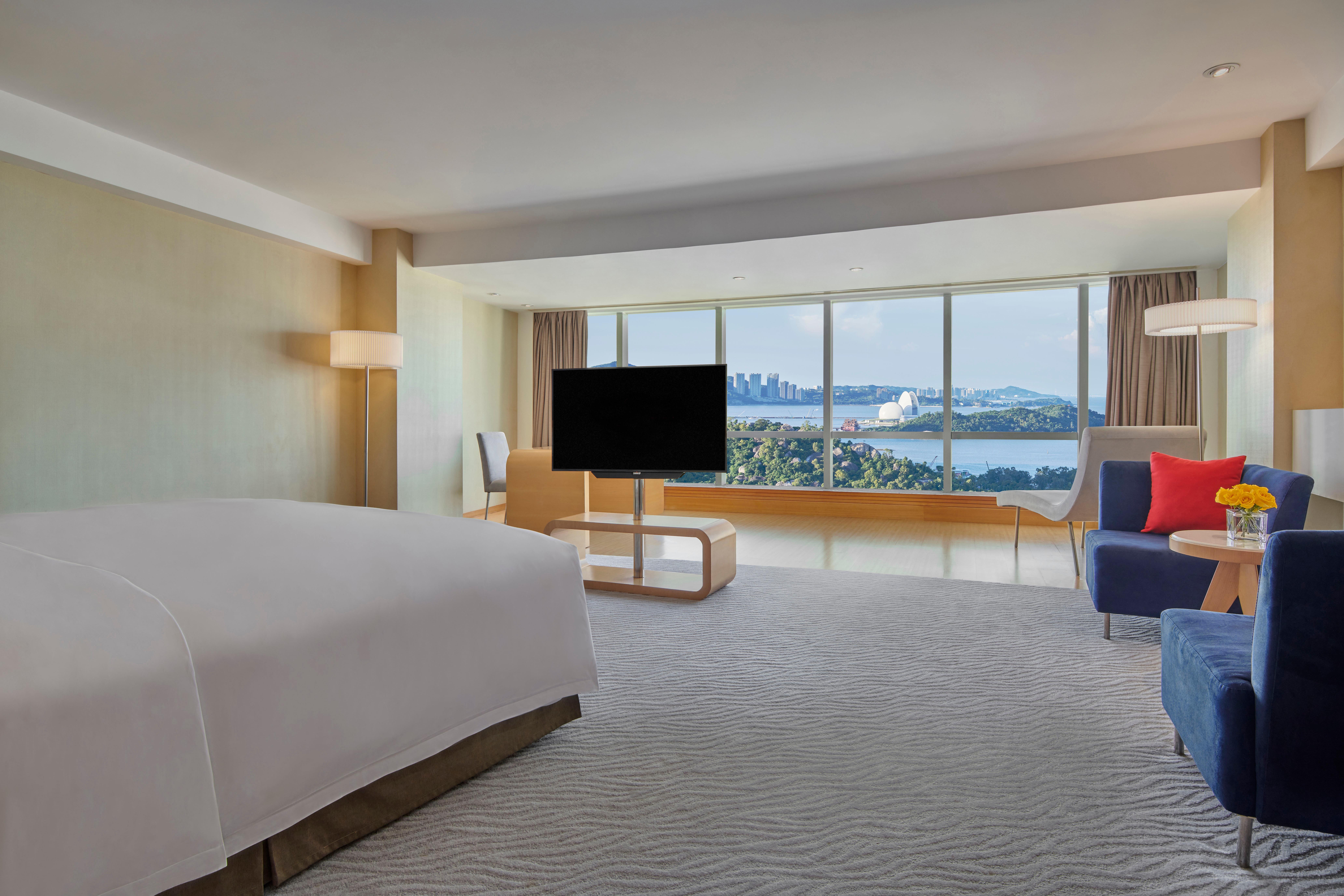 Crowne Plaza Zhuhai City Center By Ihg - Offers Free One-Way Shuttle To Chimelong Ocean Kingdom Exterior foto