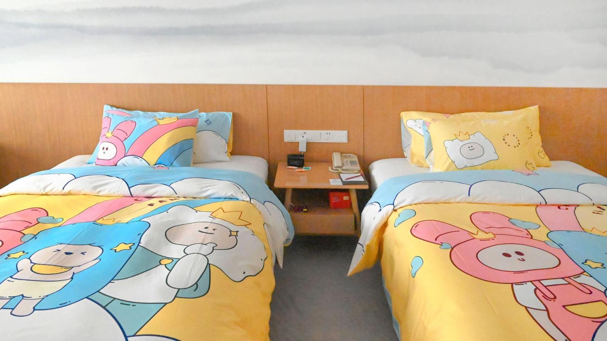 Crowne Plaza Zhuhai City Center By Ihg - Offers Free One-Way Shuttle To Chimelong Ocean Kingdom Exterior foto