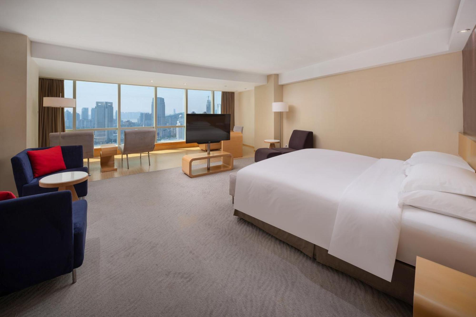 Crowne Plaza Zhuhai City Center By Ihg - Offers Free One-Way Shuttle To Chimelong Ocean Kingdom Exterior foto